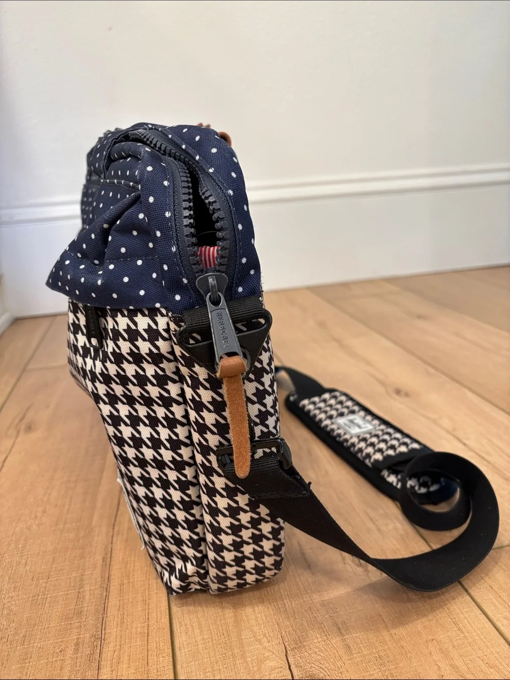 Herschel Supply Company Navy & Black Houndstooth Laptop Messenger Bag